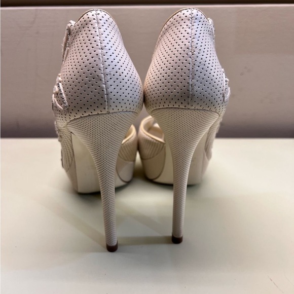 LORIBLU LEATHER MADE IN ITAKY Elegant Cream Peep-Toe Heels Swarovski crystals - Picture 3 of 15